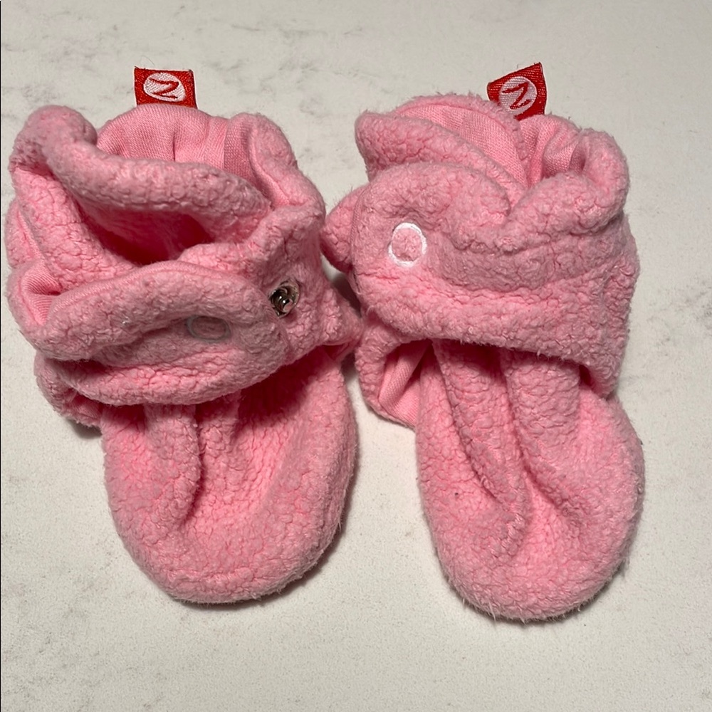 Pink Zutano fleece Booties